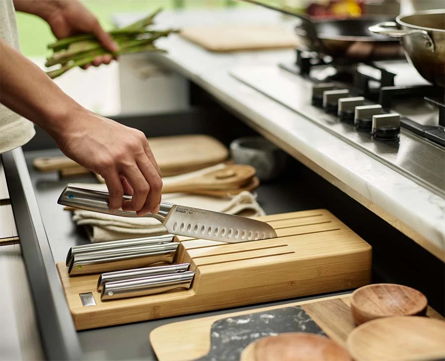 Elevate⢠Steel Knife Set with In-drawer Bamboo Storage Tray