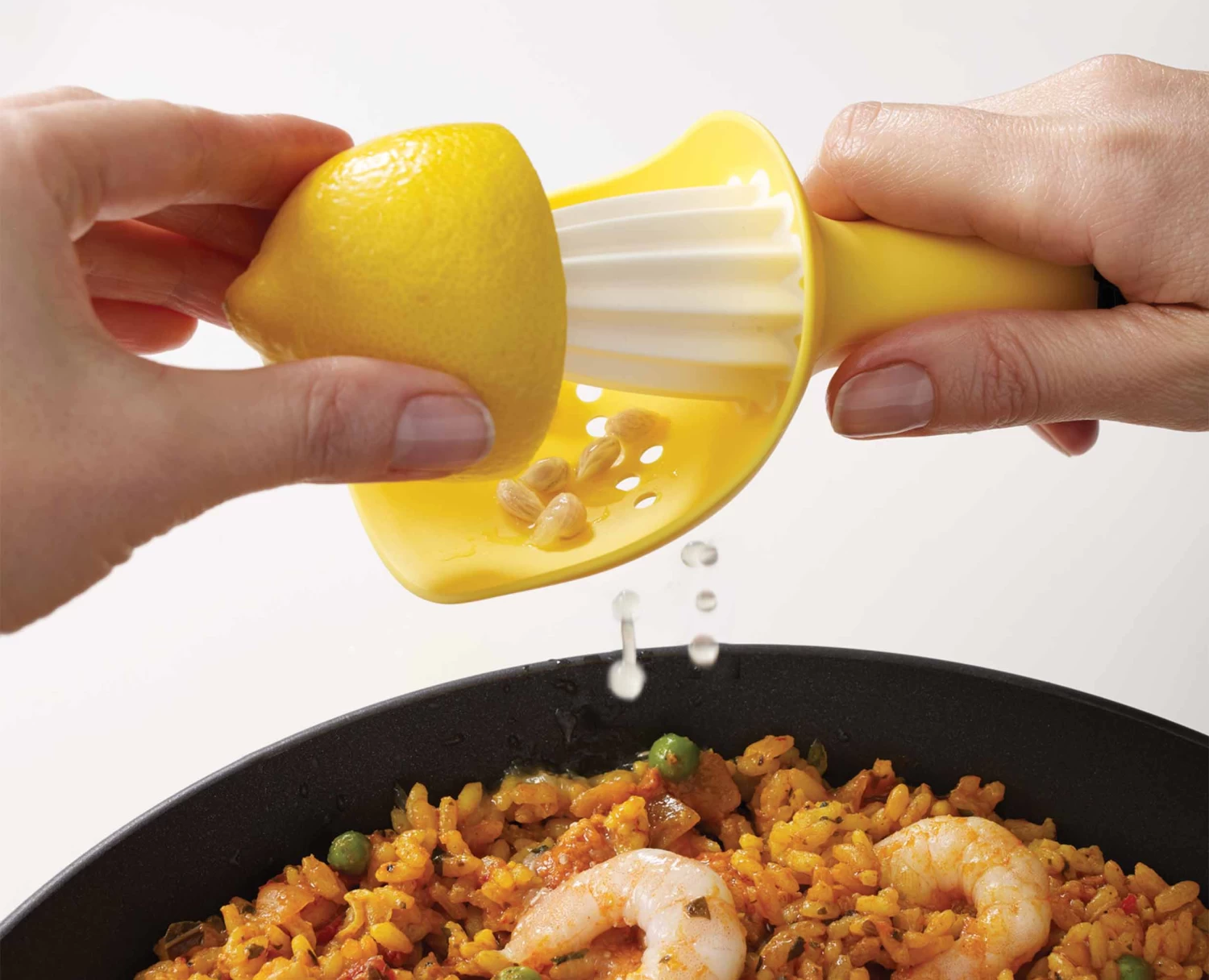 Catcherâ„¢ Yellow Citrus Reamer