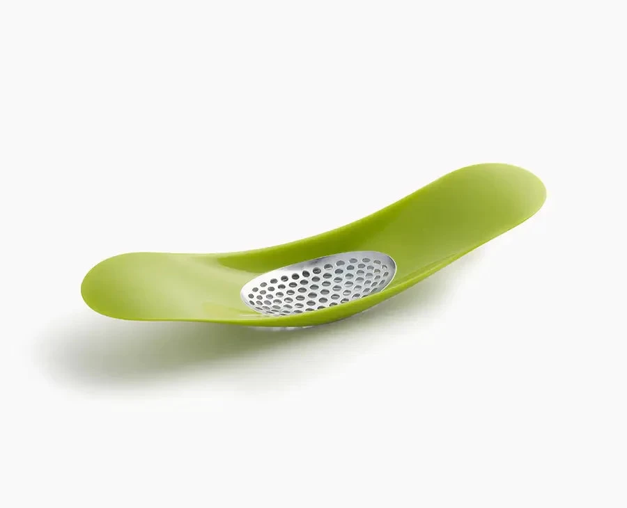 Rockerâ„¢ Green Garlic Crusher