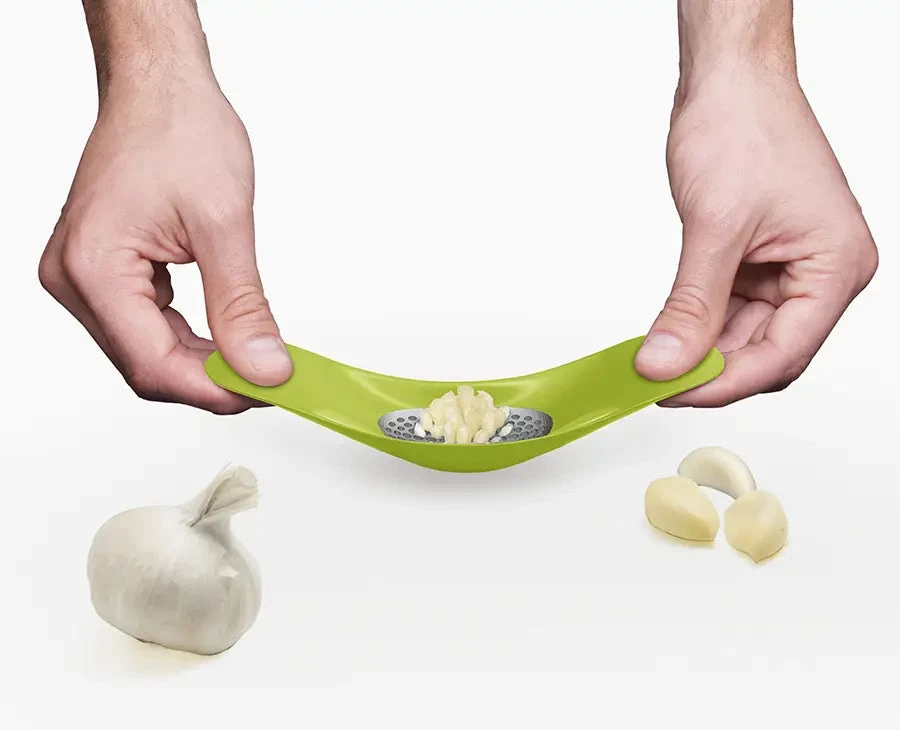 Rockerâ„¢ Green Garlic Crusher