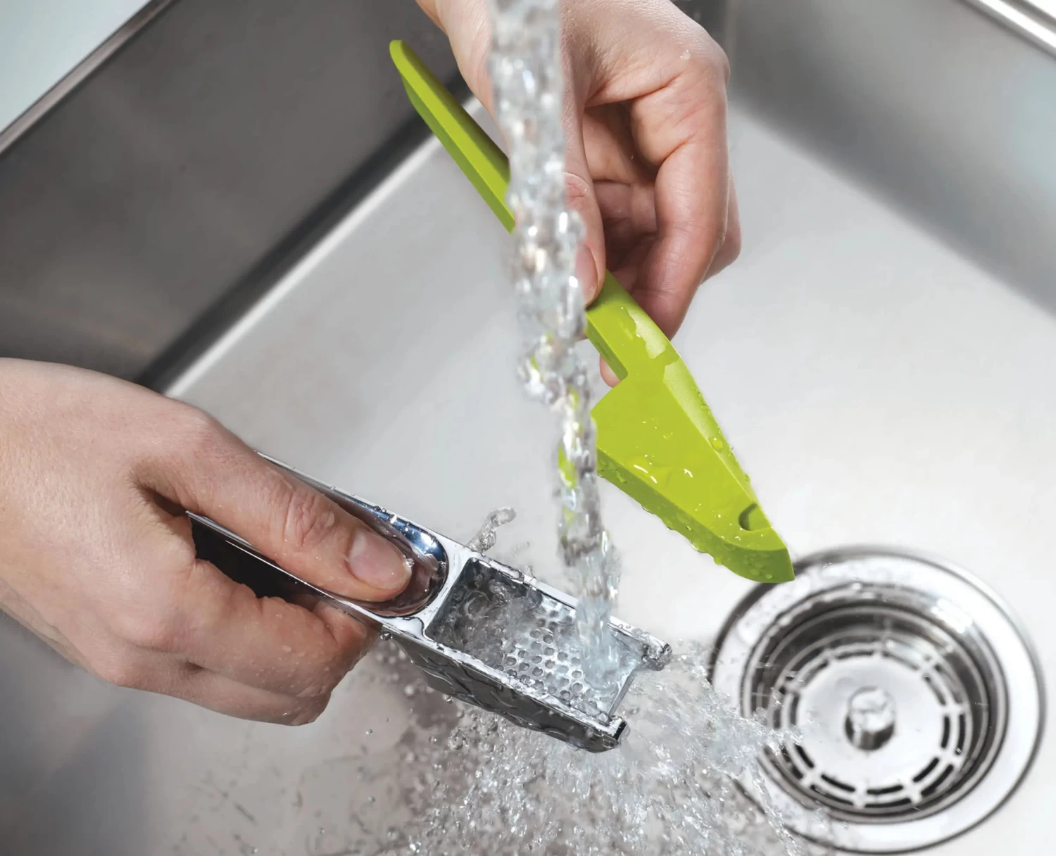 Clean-Press Green Garlic Crusher