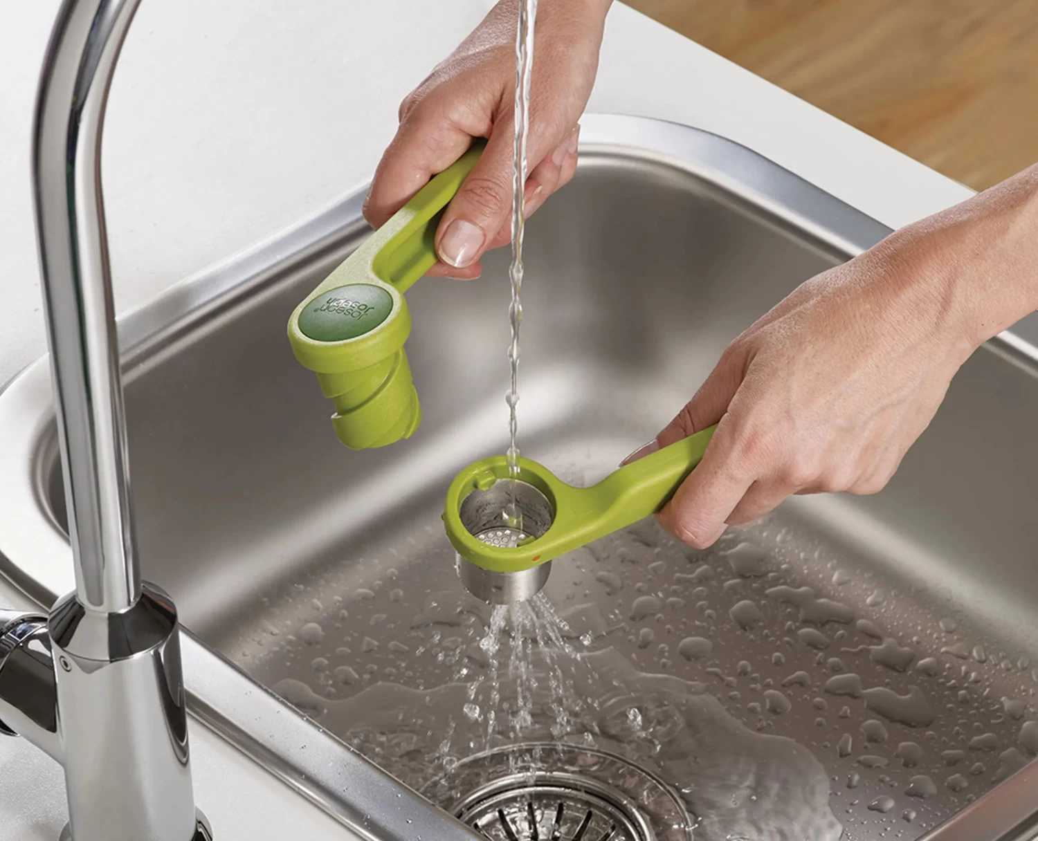 Helix Green Garlic Press