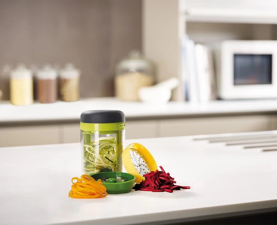 Spiro™ Green Hand-held Spiralizer