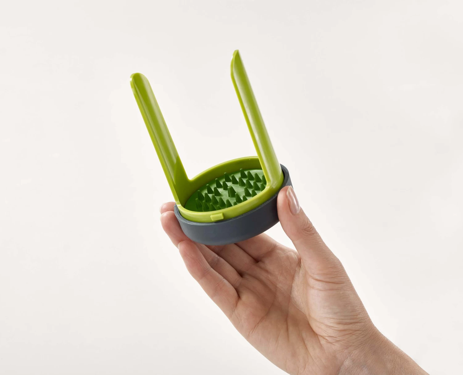 Spiro™ Green Hand-held Spiralizer