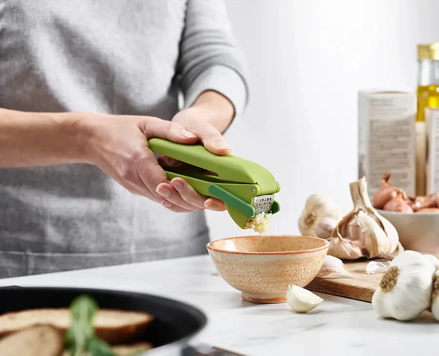CleanForceâ„¢ Green Garlic Press