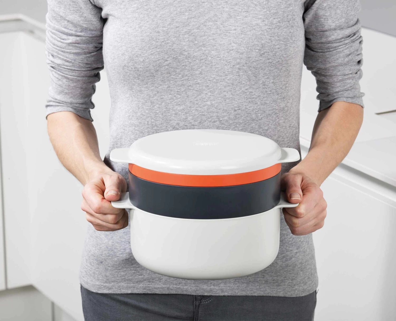 M-Cuisine⢠4-piece Orange Microwave Cooking Set