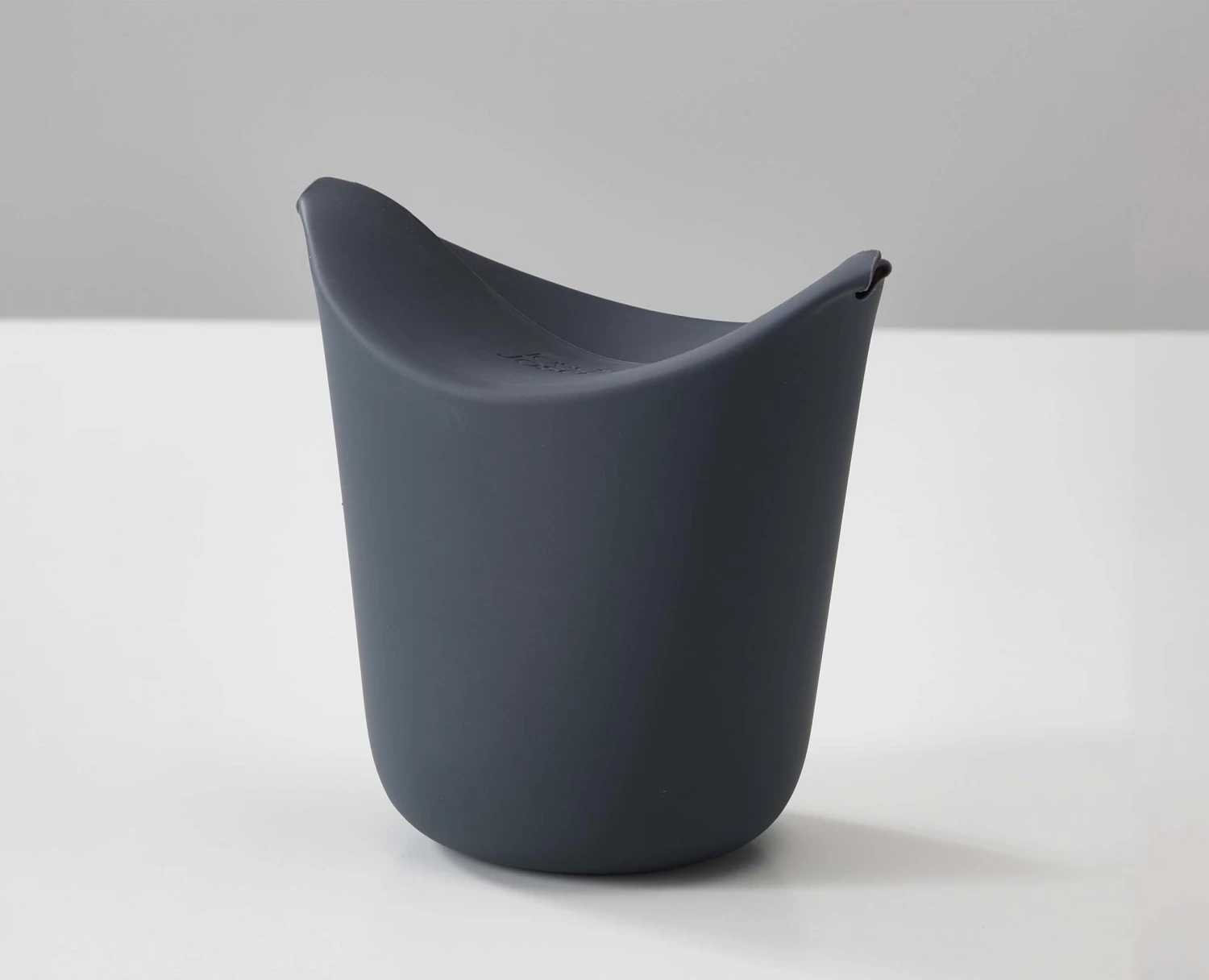 M-Cuisine™ 2-piece Orange Popcorn Maker Set