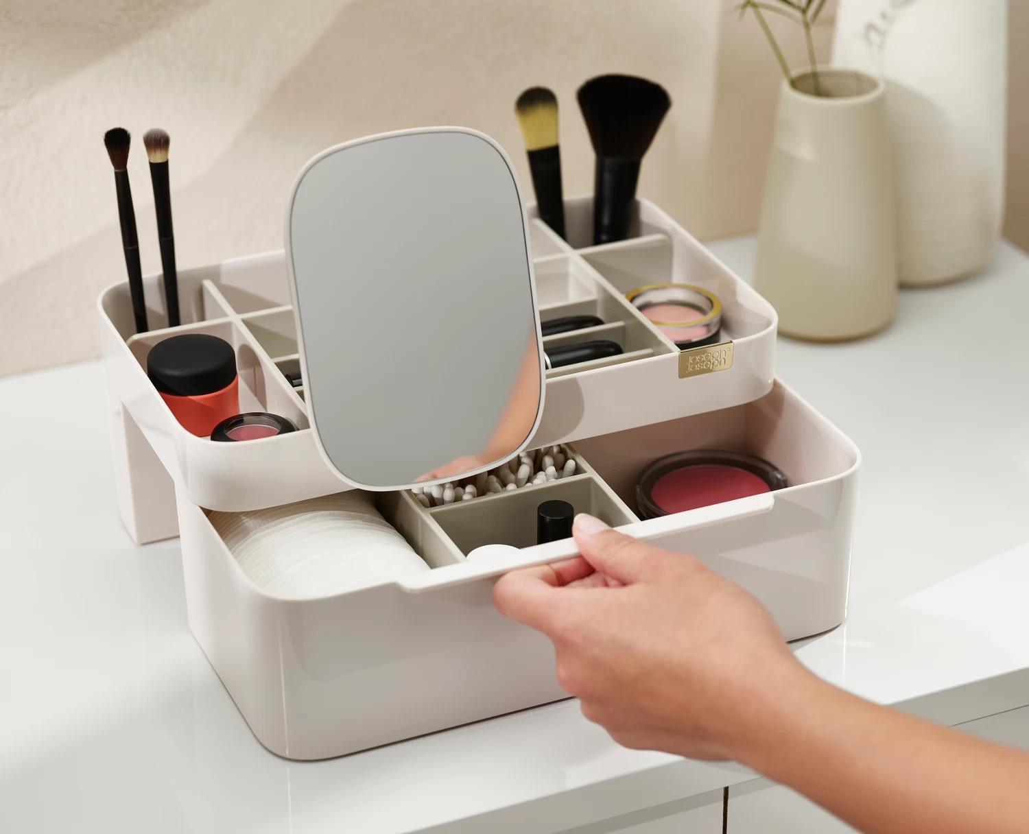 Viva Large Cosmetic Organiser with Removable Mirror