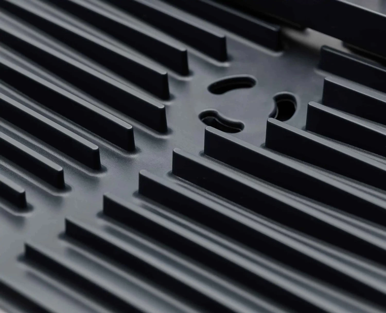 Extend™ Stainless-steel Expandable Dish Drainer