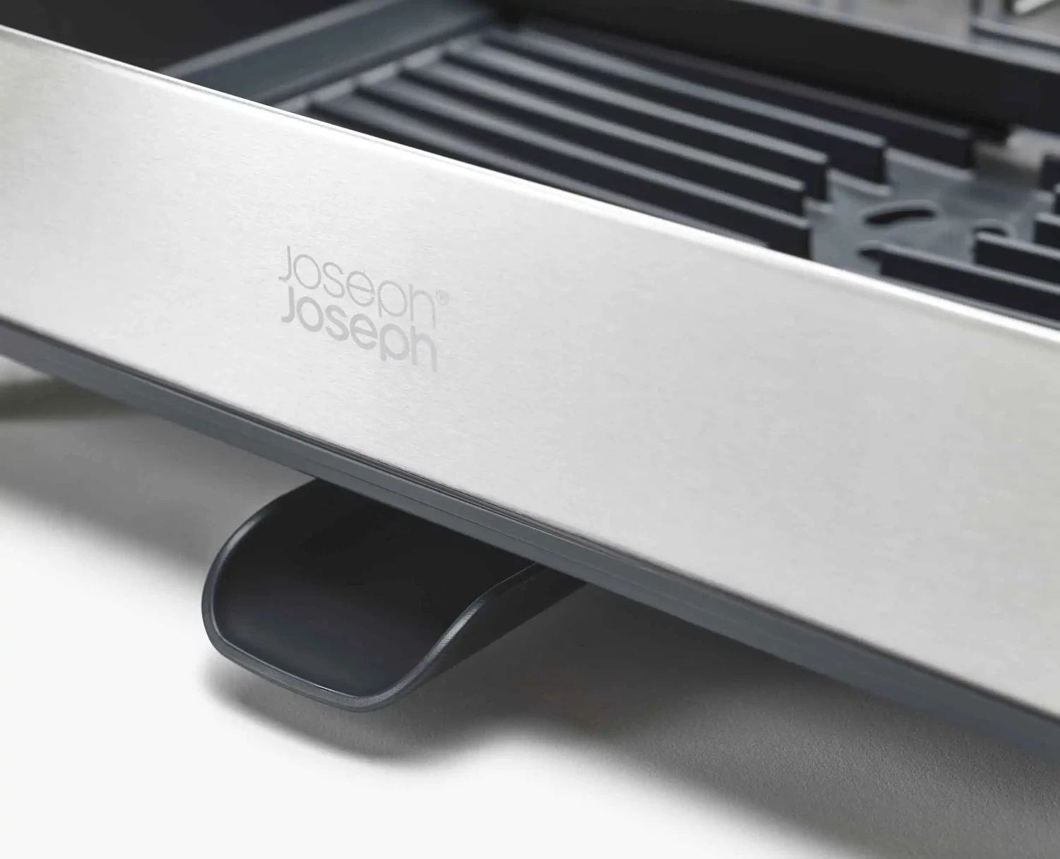 Extend™ Stainless-steel Expandable Dish Drainer