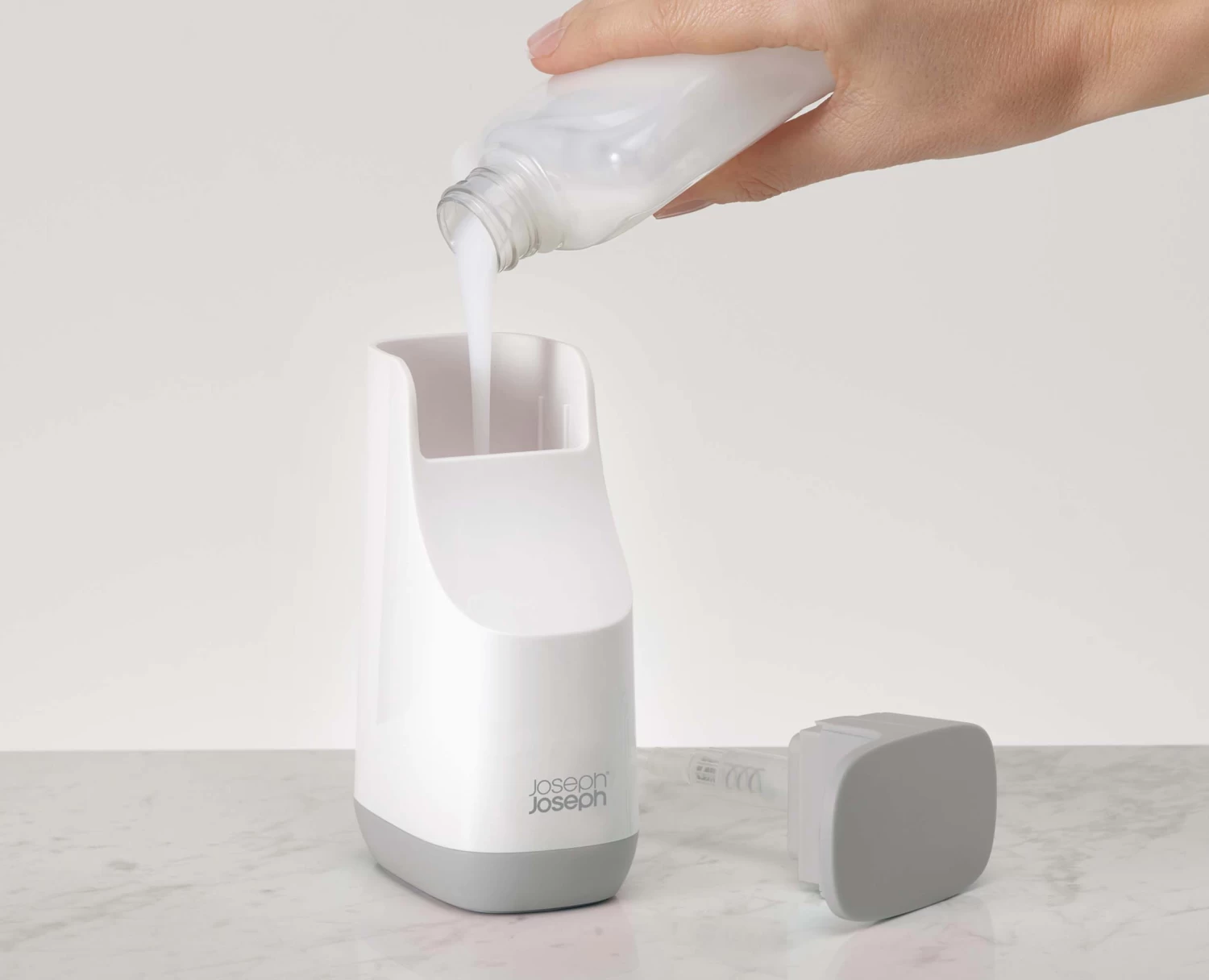 Slimâ„¢ Light Grey Soap Pump